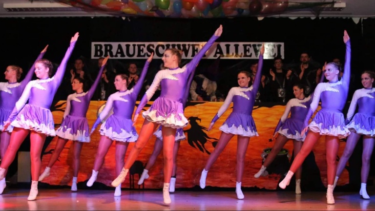 Gardekleider für die Celebrations